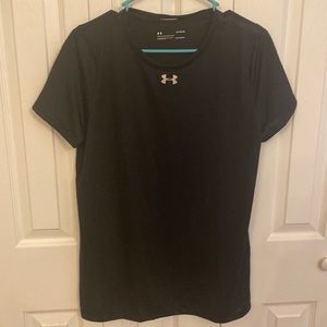 Like New Under Armour too shirt. Large. Worn once